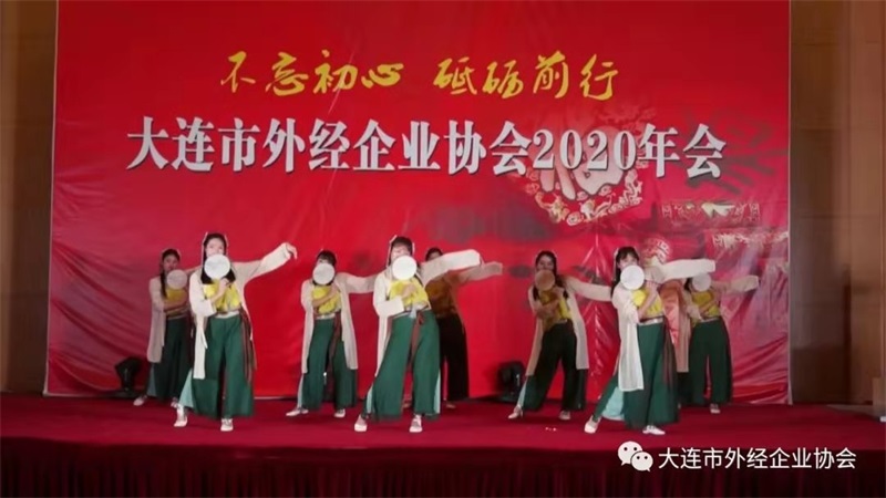 b8899fffc6579269a2f6d8a739639f4.jpg b8899fffc6579269a2f6d8a739639f4.jpg
